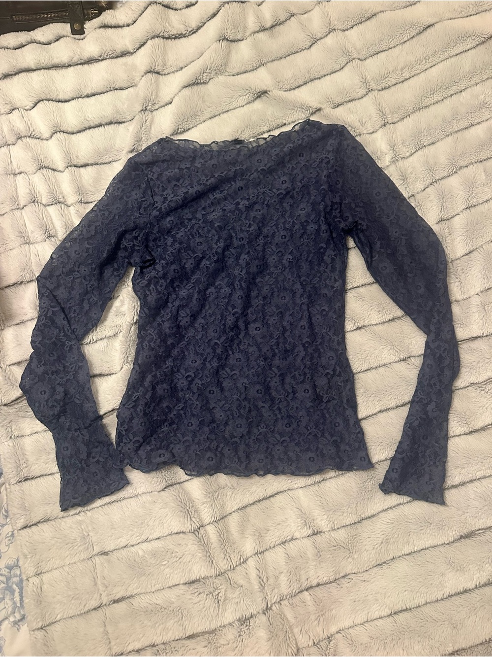 Blue lace long sleeve going out top